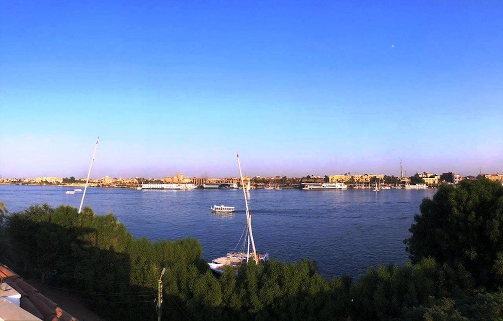 Фото Nile Youth Hostel