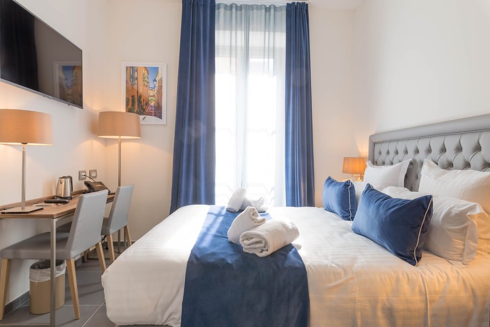 Фото Hotel Nice Azur Riviera