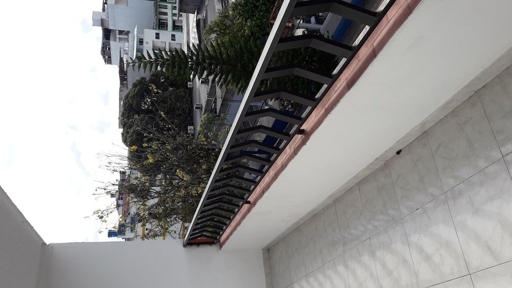 Фото Hotel Bucarest