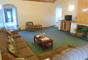 Гостиница Pebble Rock Lodge