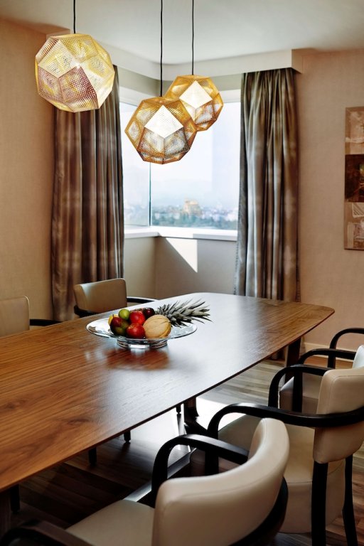 Фото Хилтон София