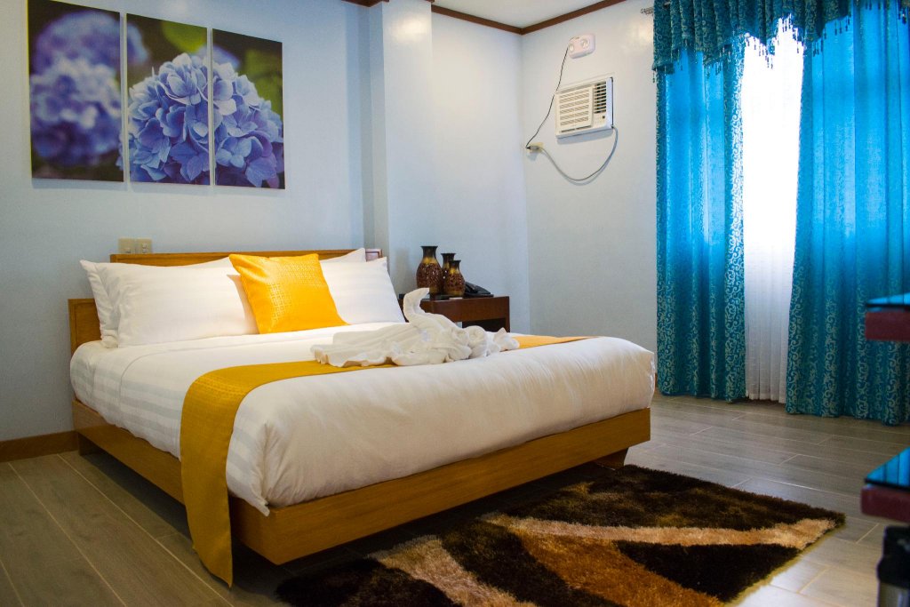 Фото Royal Mansion Hotel