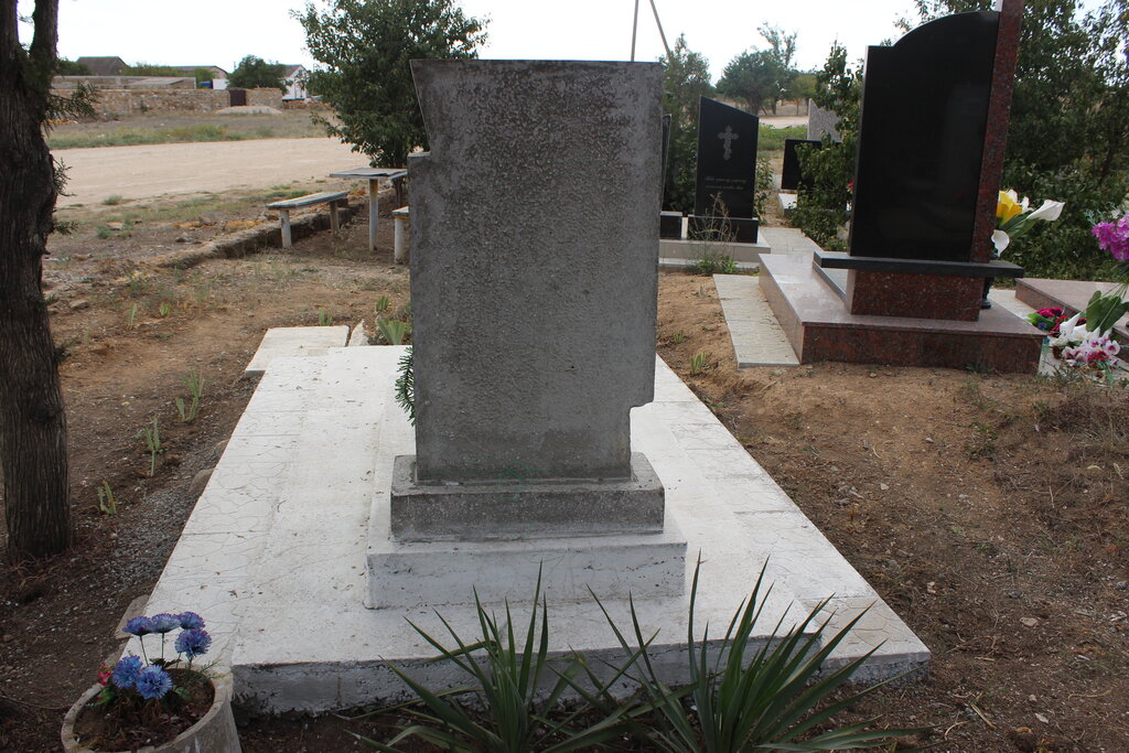 Monument, memorial Памятный знак в честь воинов-односельчан, Republic of Crimea, photo