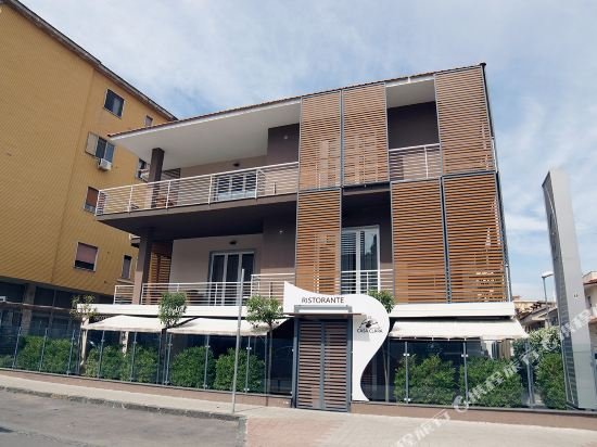 Фото Hotel Leopardi