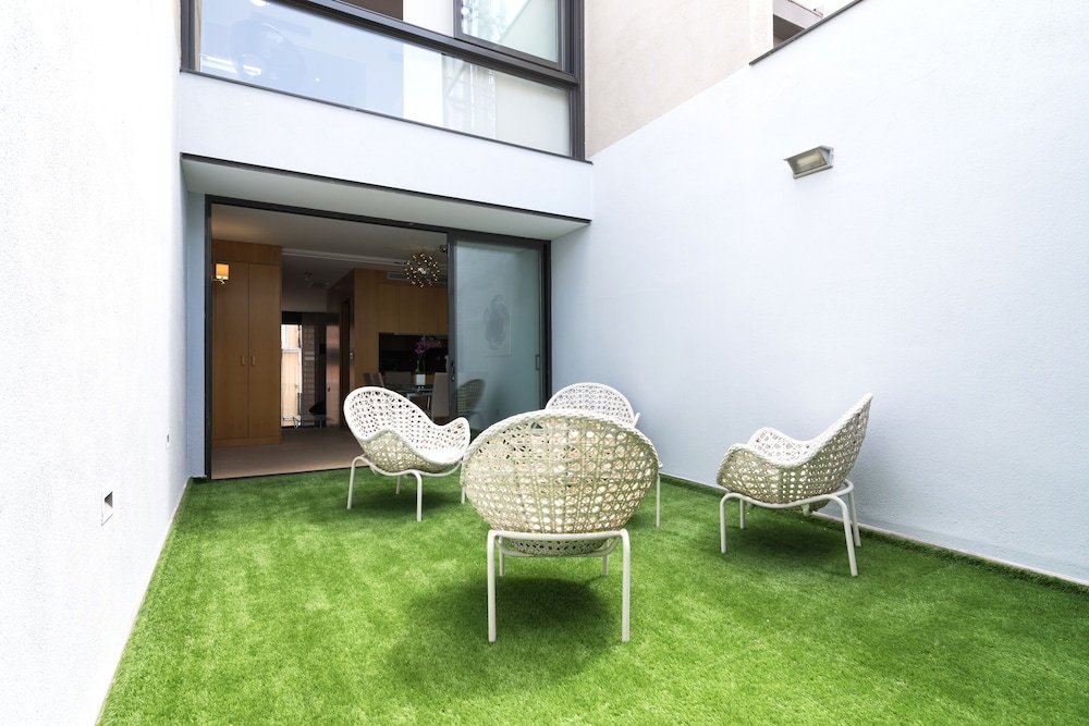 Фото Aspasios Gran Vía Apartments