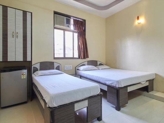 Фото Hotel Broadway Colaba