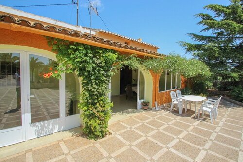 Гостиница Finca Sendra - Rustic Finca for Nature Lovers in Benissa в Бениссе