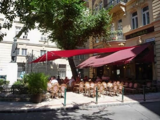 Фото Fakés Apartman