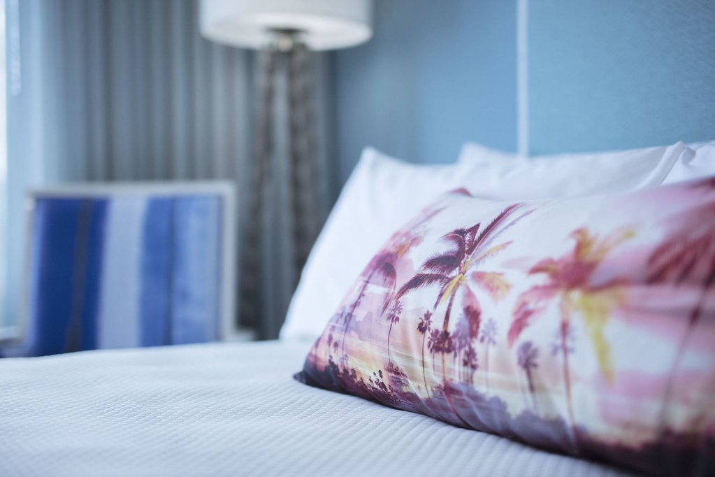 Фото Universal's Loews Sapphire Falls Resort