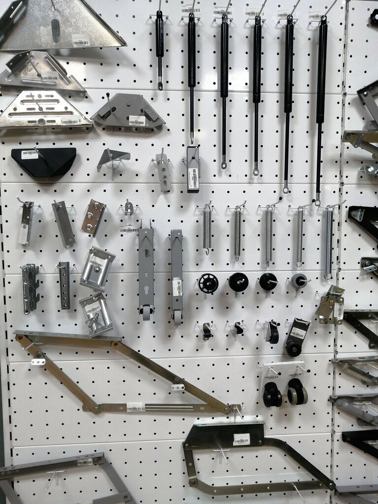 цвет диванов 8 марта