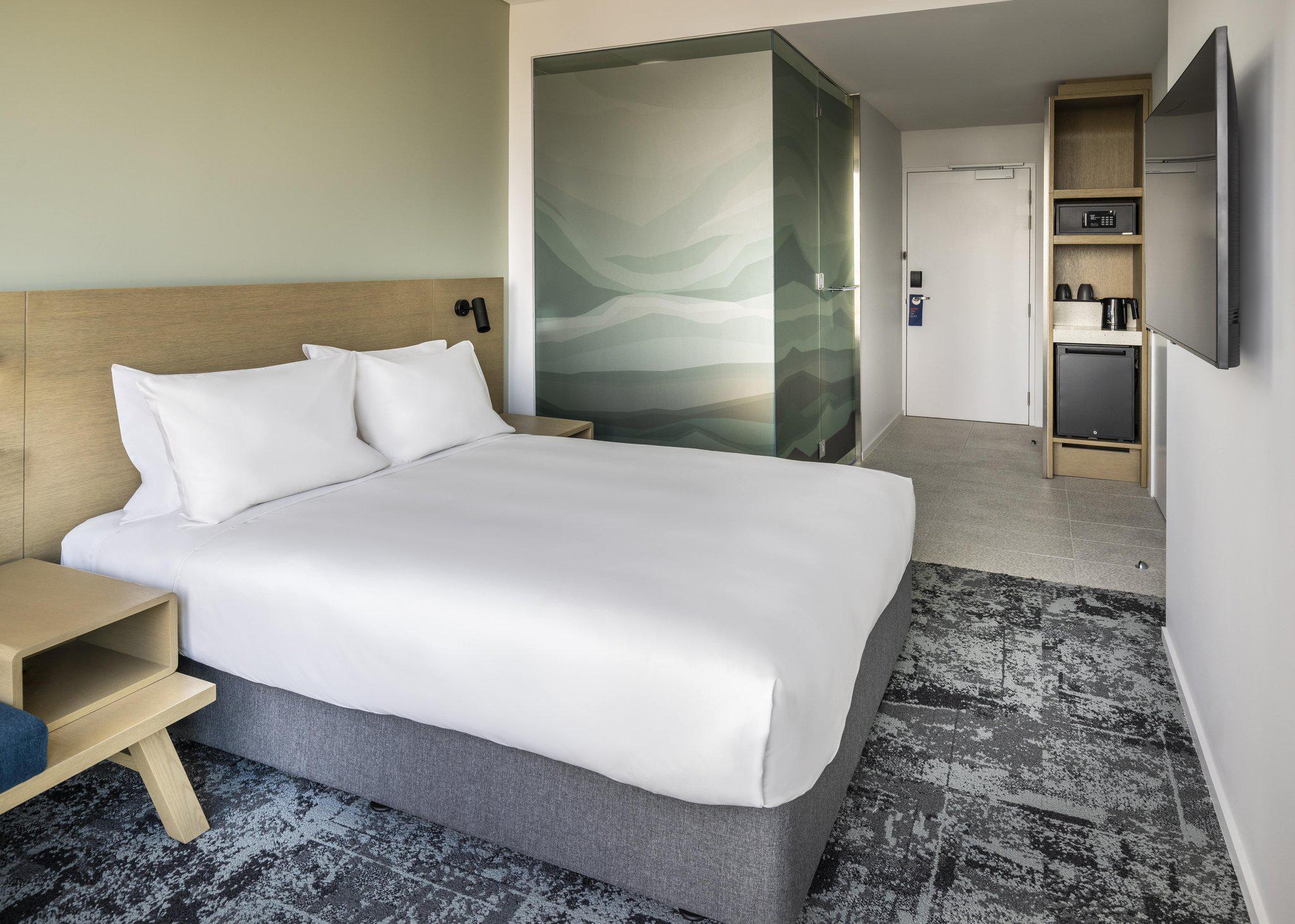 Фото Voco Auckland City Centre, an IHG Hotel