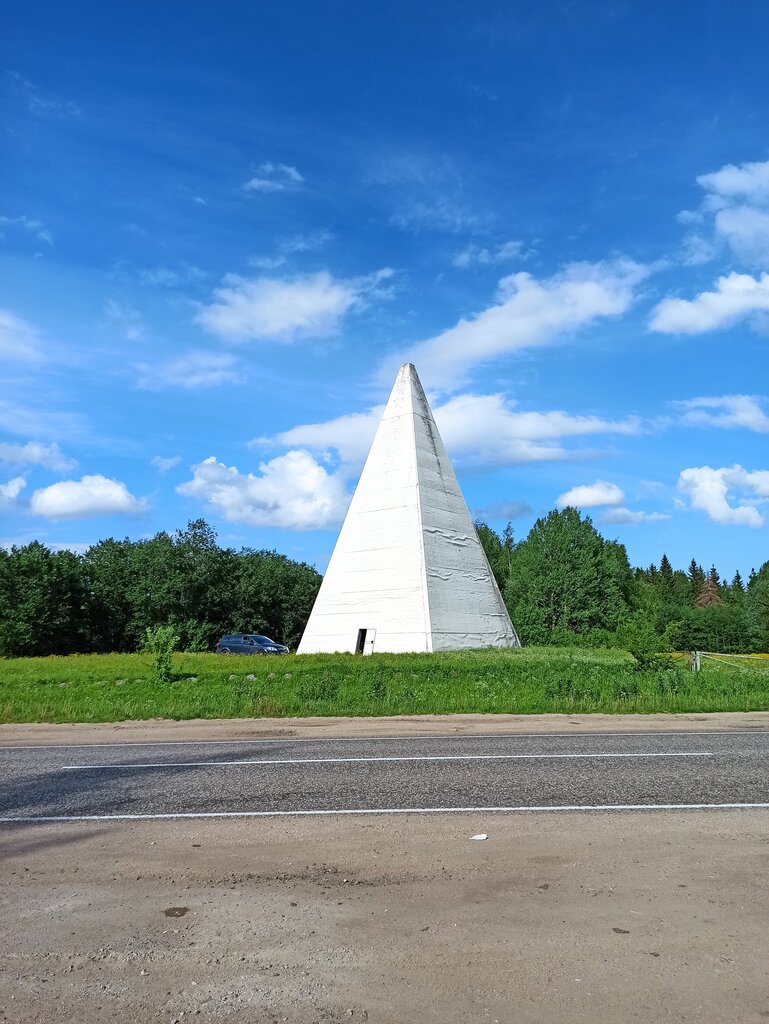 Landmark, attraction Pyramid of Alexander Golod, Tver Oblast, photo