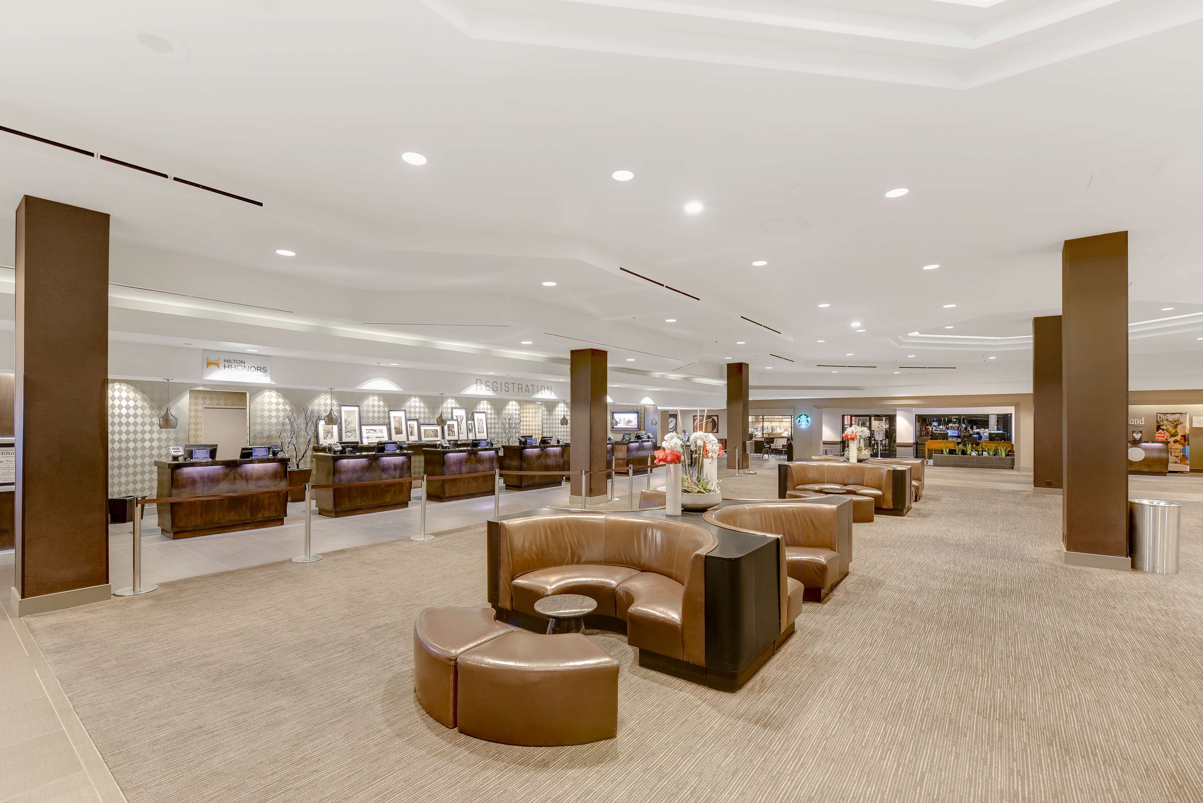 Фото Hilton Anaheim