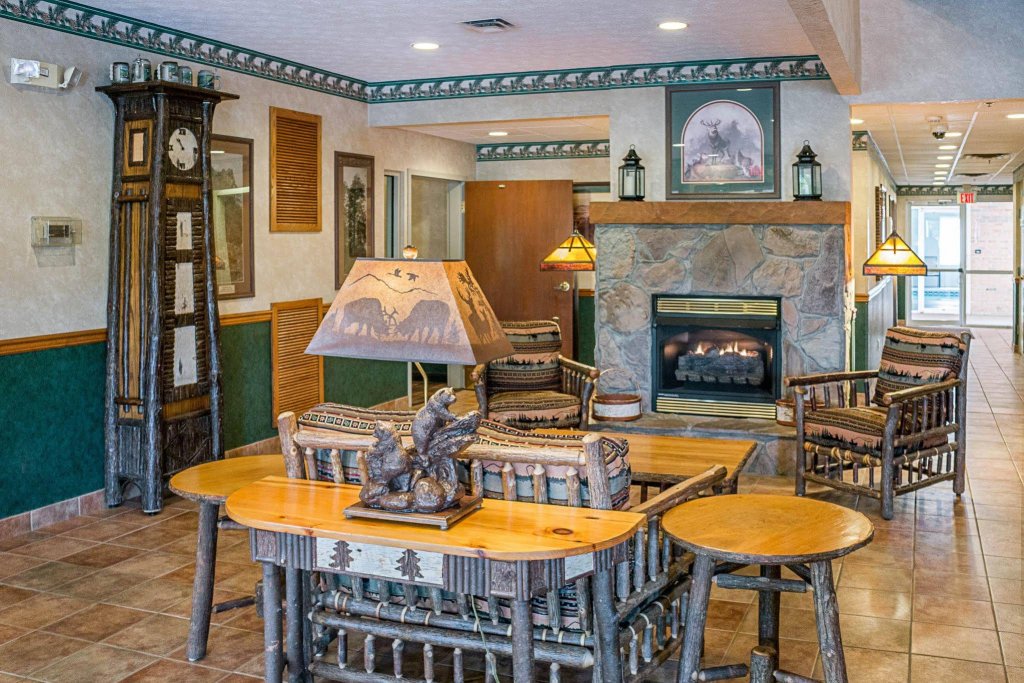 Фото Quality Inn & Suites