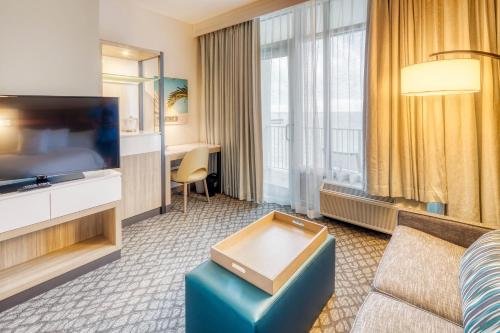 Фото SpringHill Suites by Marriott Panama City Beach Beachfront