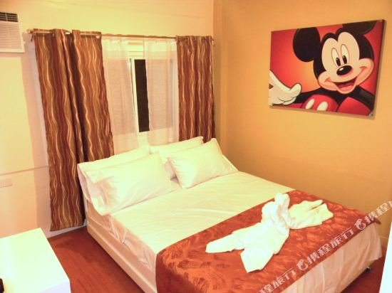 Фото Tr3ats Guest House Bohol - Hostel