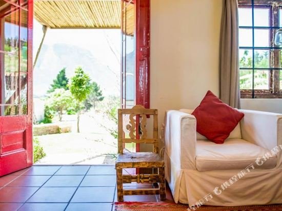 Фото Collection Luxury Self-catering Apartment Rozenhof Villa