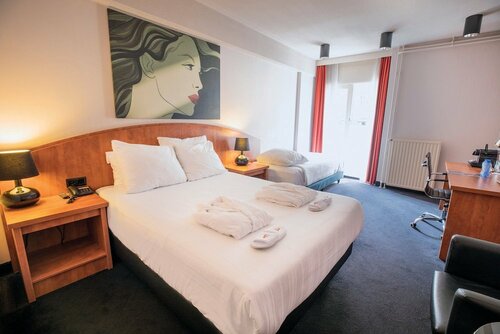 Гостиница Apollo Hotel Utrecht City Centre в Утрехте