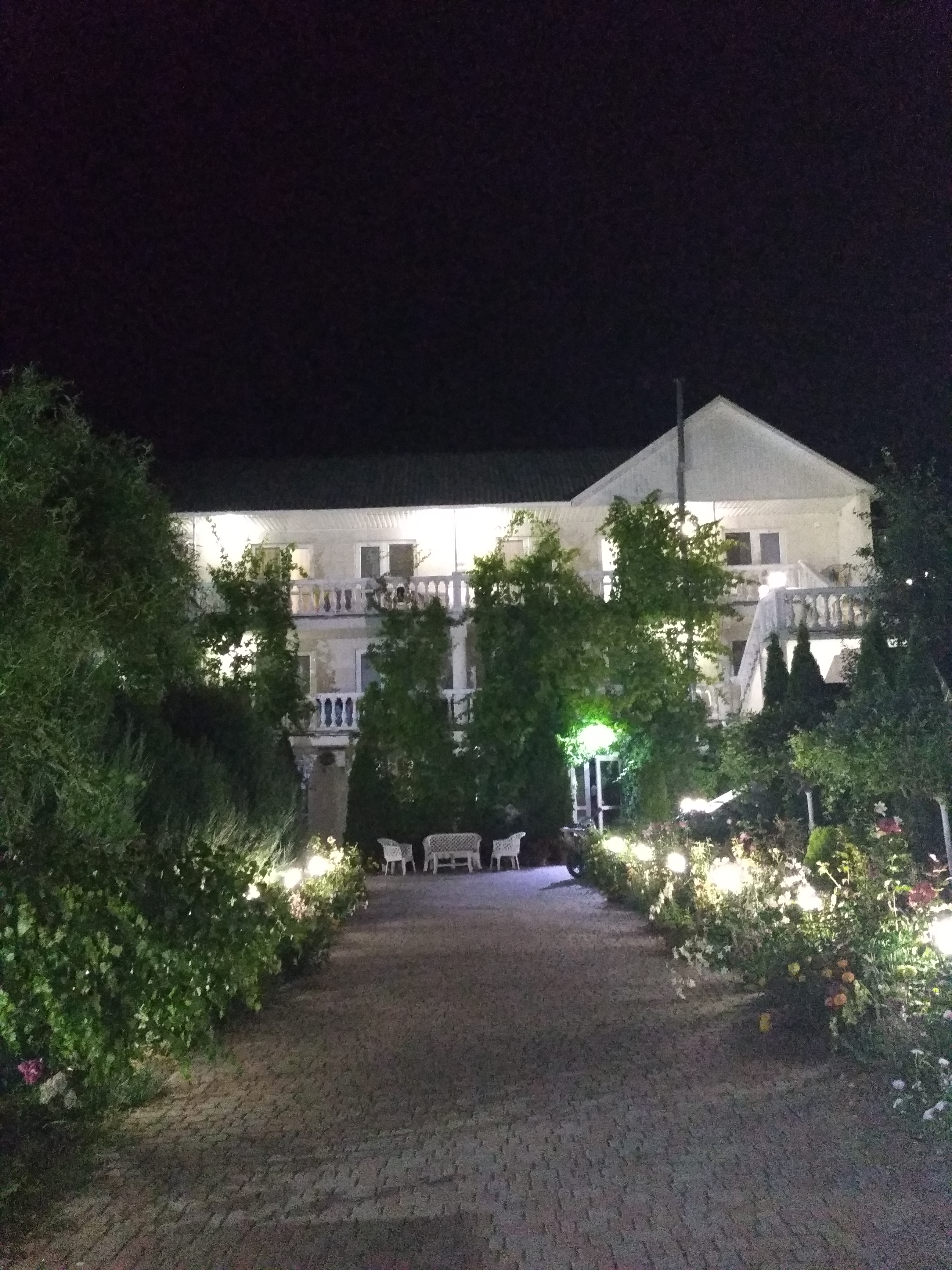 Фото Манака