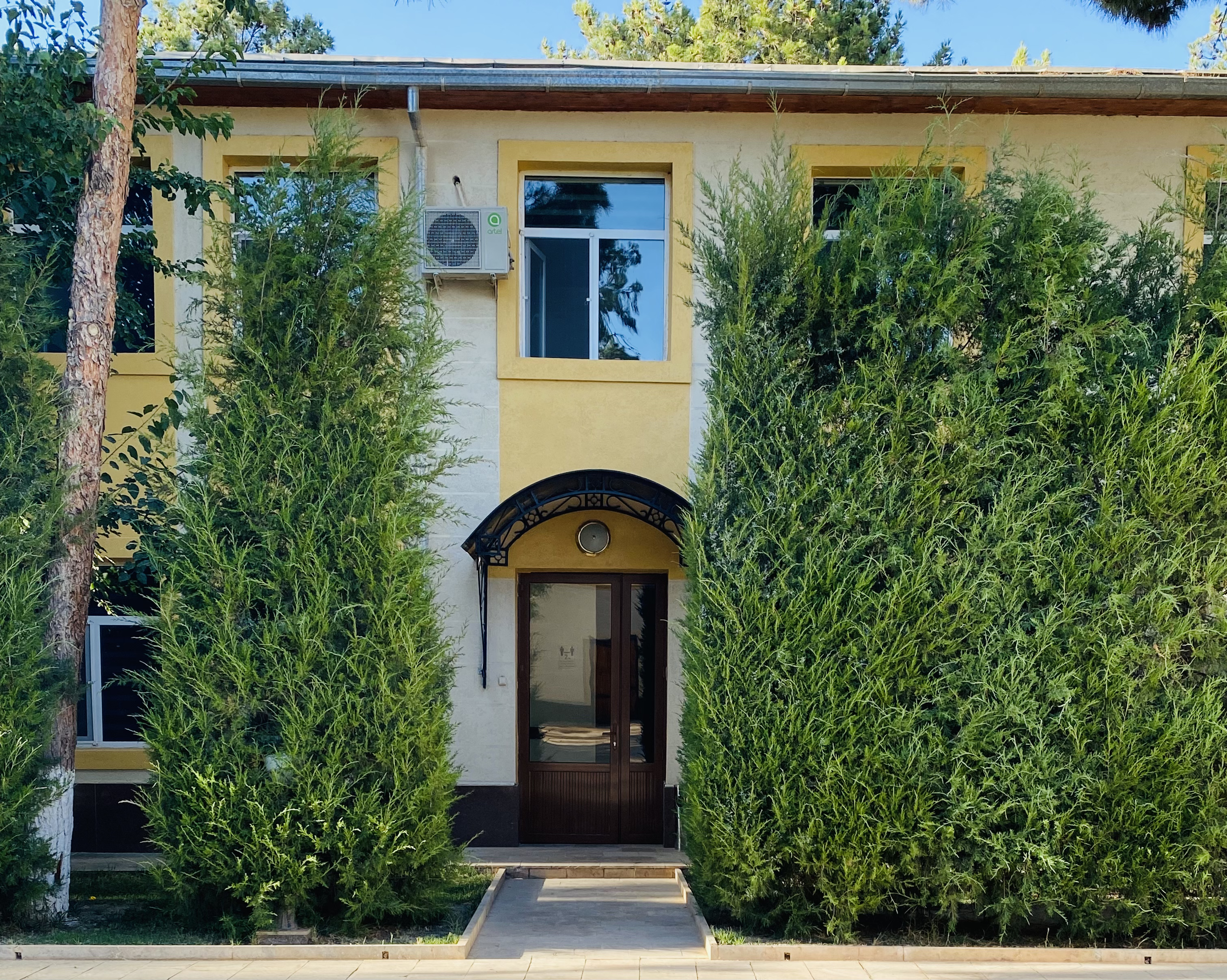 Фото отеля 2