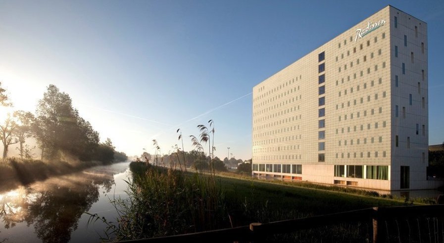 Фото Radisson Hotel & Suites Amsterdam South