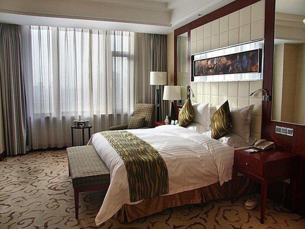 Фото Yungang Jianguo Hotel