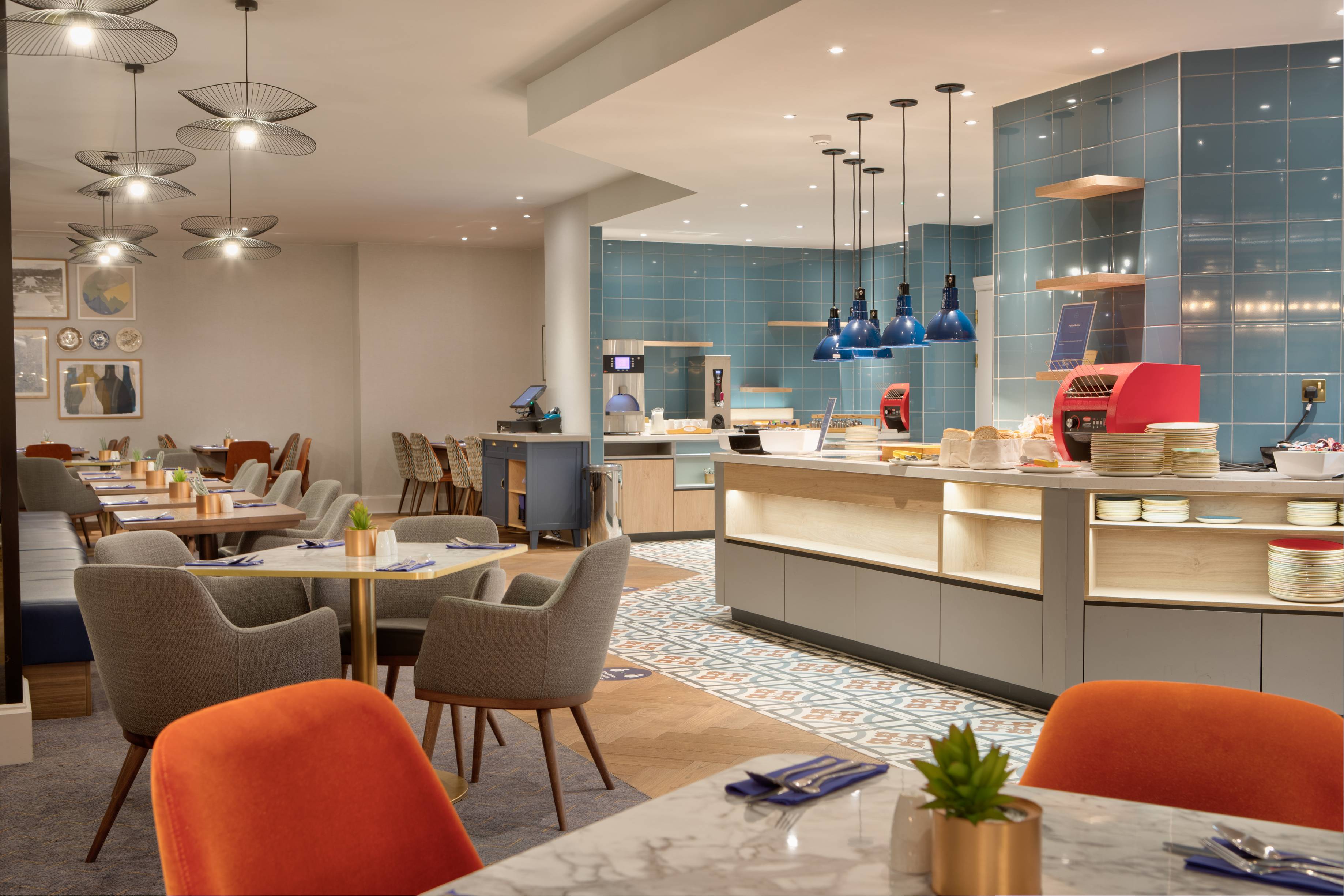 Фото DoubleTree by Hilton Stoke on Trent