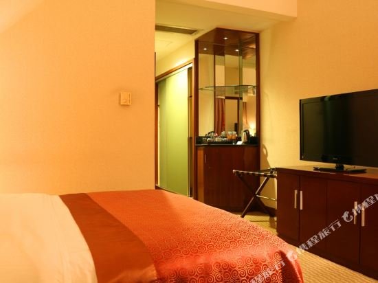 Фото Jinling Jingyuan Plaza