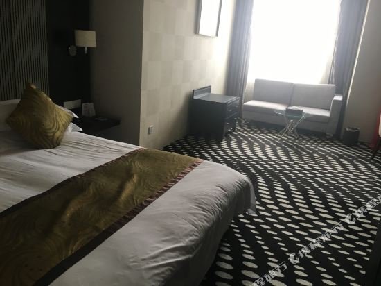 Фото Tian Ping Hotel