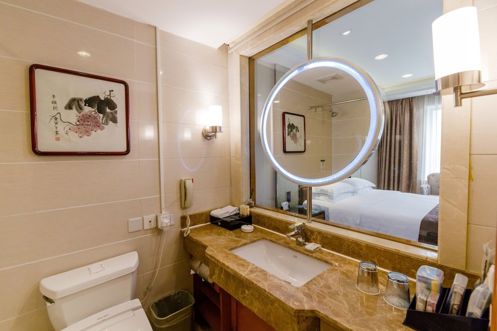 Фото Yun-Zen Century Hotel