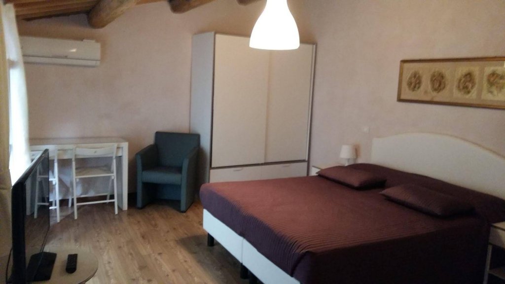 Фото Toscanini Rooms