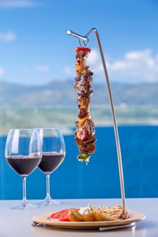 Фото Princess Kyniska Suites