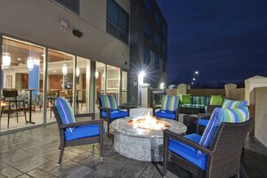 Holiday Inn Express And Suites Greenville - Taylors, an Ihg Hotel