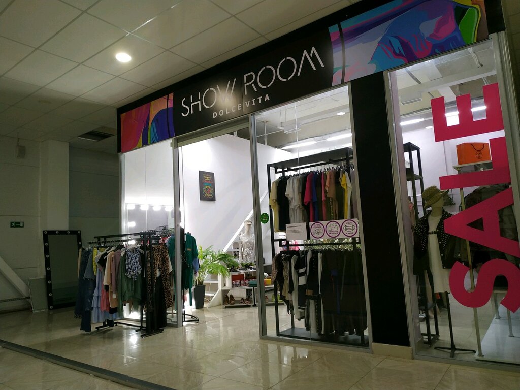 Clothing market Show Room dolce vita, Khabarovsk, photo