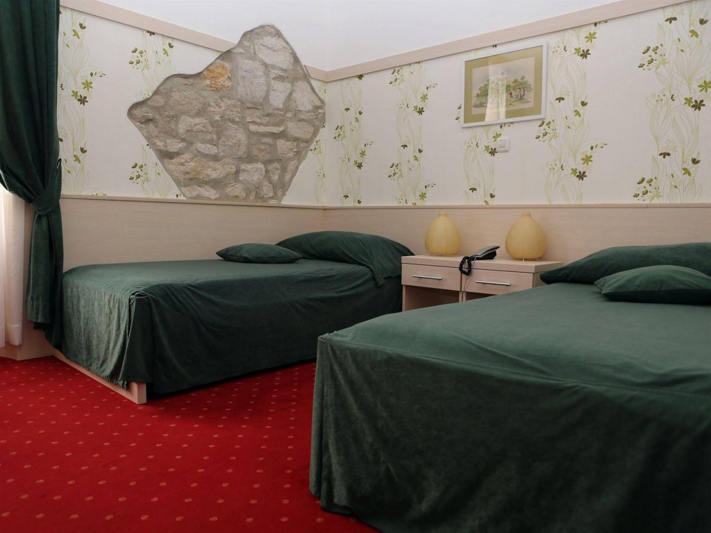 Фото Hotel Galija