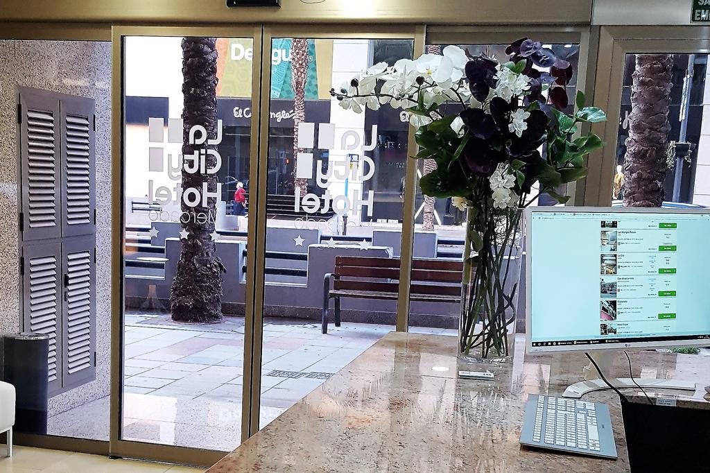 Фото Hotel La City Mercado