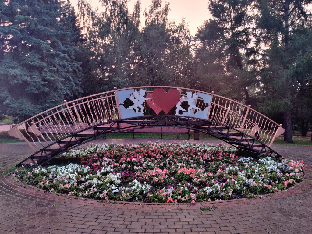 Escultura de genero Мостик влюблённых, , foto