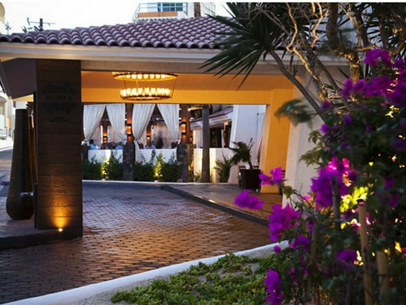 Гостиница Bahia Hotel & Beach House в Кабо-Сан-Лукас