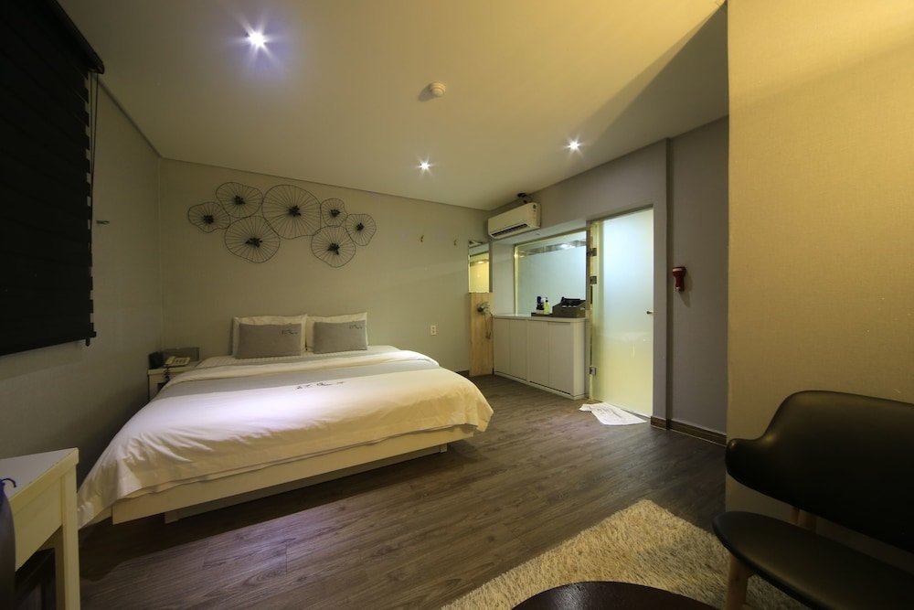 Фото Jjak Boutique Hotel