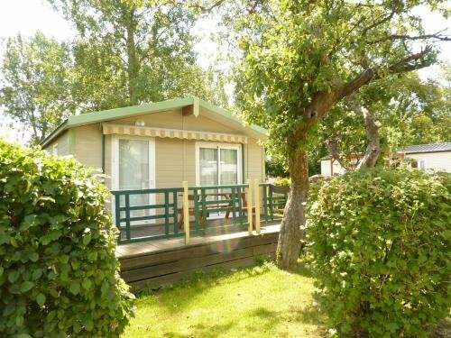 Гостиница Camping Pommiers des Trois Pays в Сенте-Омере