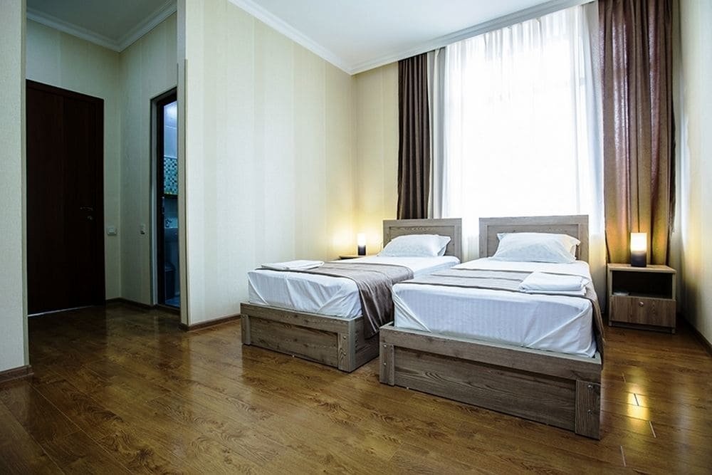 Фото Hotel Old Borjomi