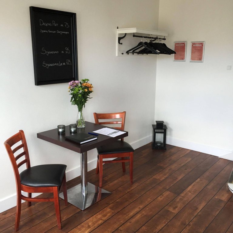 Фото Hotel Crone