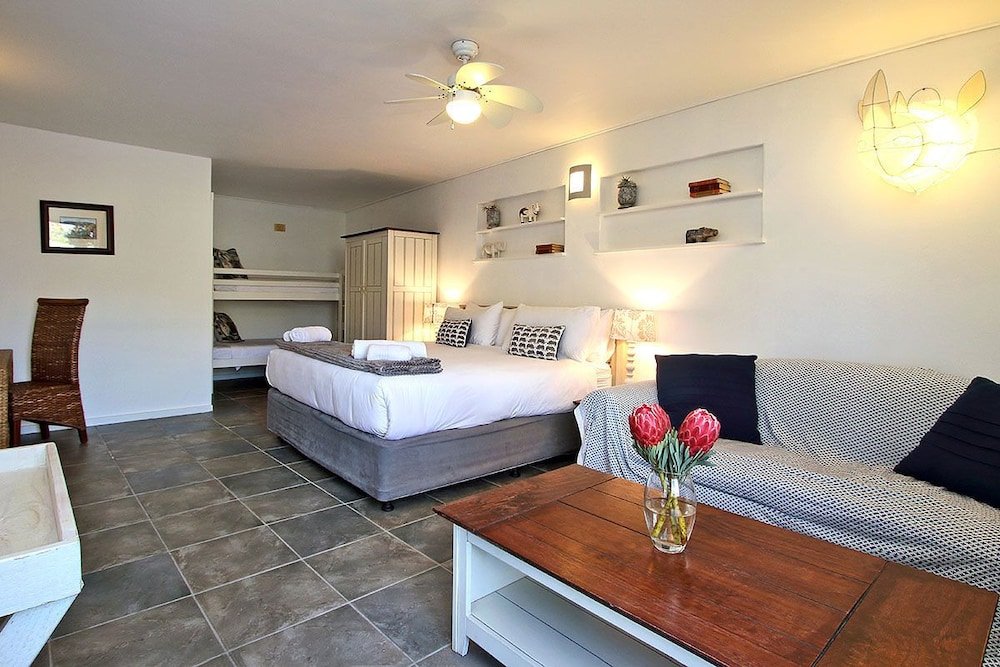 Фото Bergzicht Guesthouse