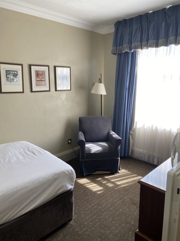 Фото Mercure Winchester Wessex Hotel