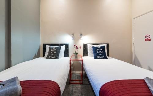 Фото Hellenic Hotel London by Saba