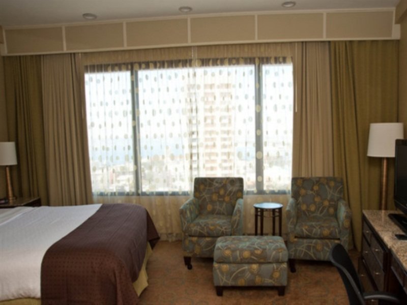 Фото Four Points by Sheraton San Diego Downtown Little Italy