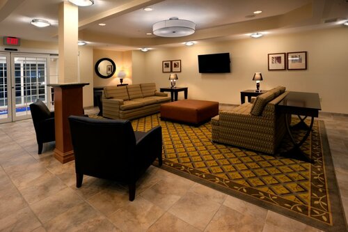 Гостиница Candlewood Suites San Antonio Nw Medical Center во Флоренции