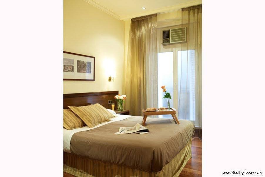 Фото Chic & Basic dot