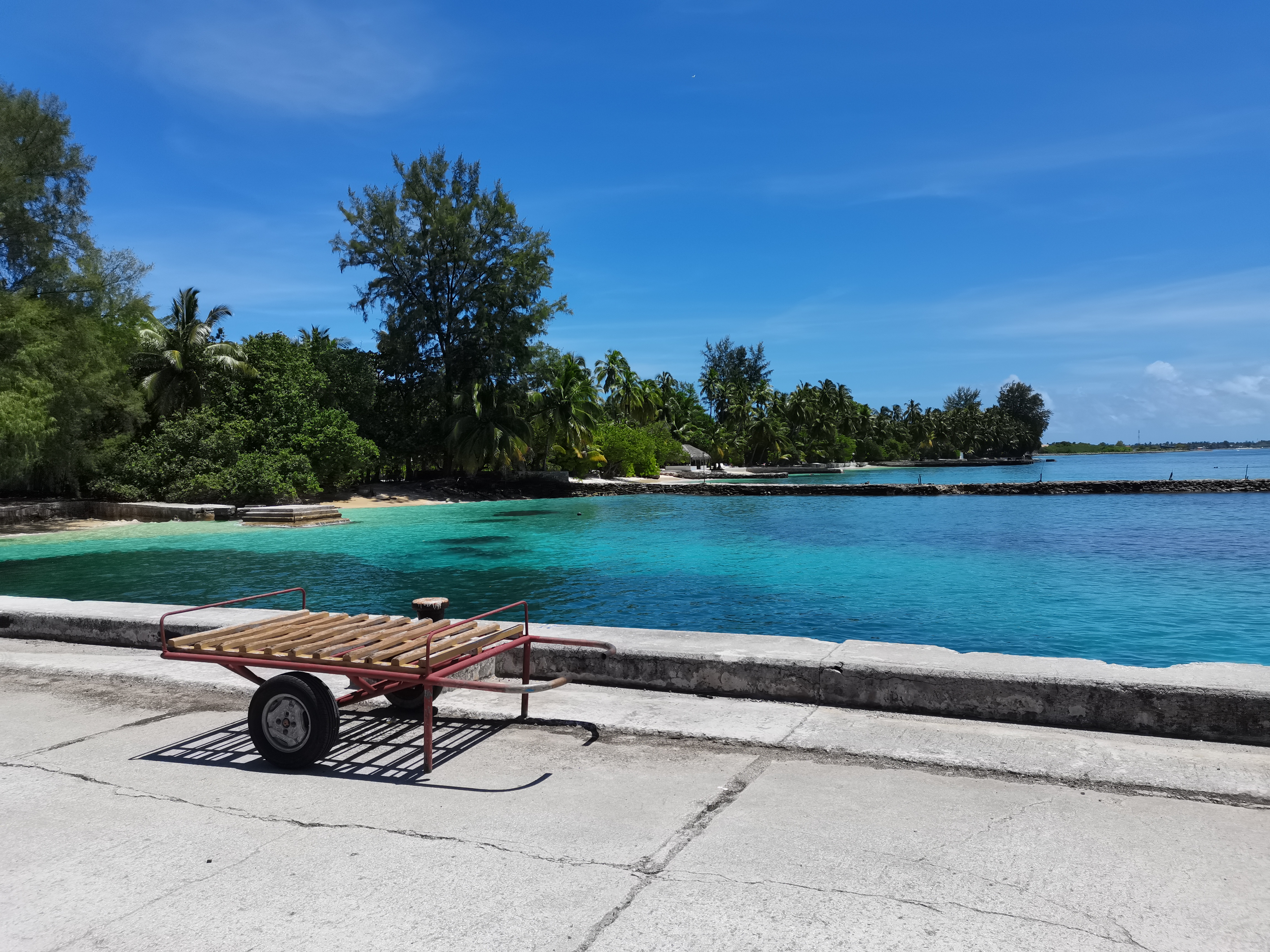 Фото Equator Village 