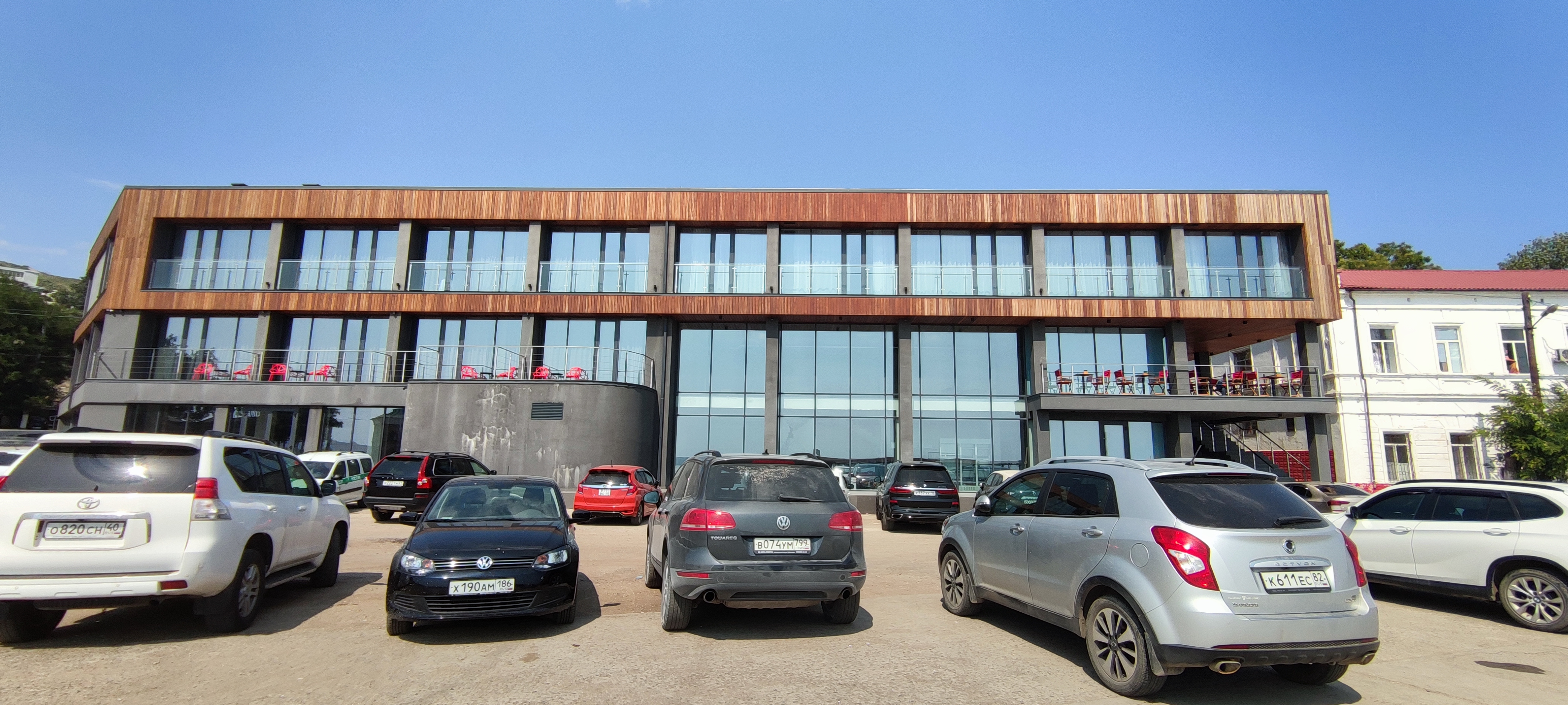 Фото Promenade Hotel